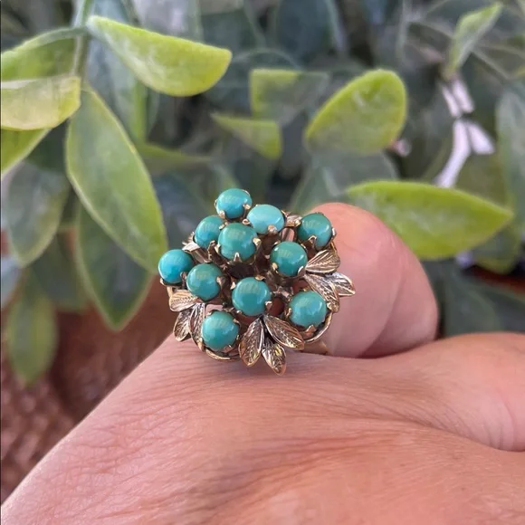Vintage Turquoise 10k gold Cluster Flower Ring - Picture 2 of 8